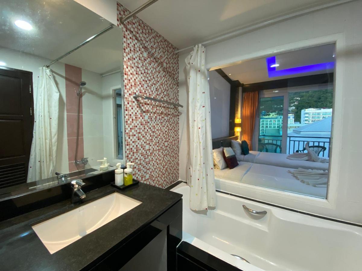 77 Patong Hotel & Spa Eksteriør billede