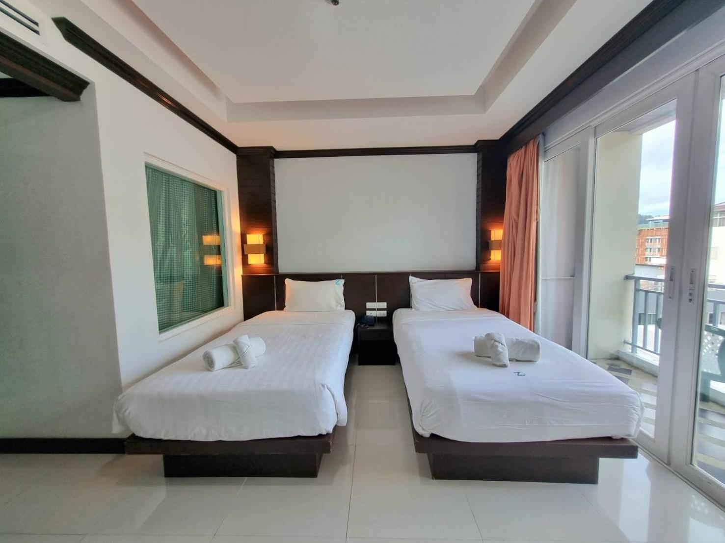 77 Patong Hotel & Spa Eksteriør billede