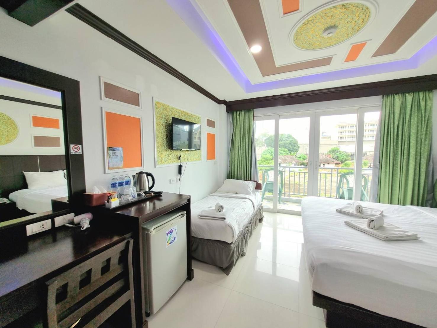 77 Patong Hotel & Spa Eksteriør billede